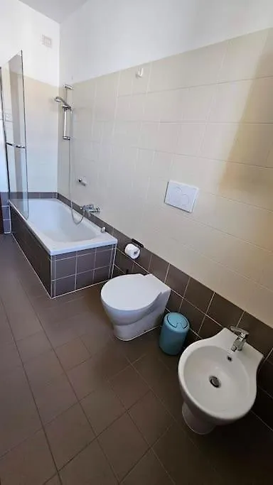 Апартаменты 13Th Floor, Garage Gratis, Metro M5 A 200Mt, Giardino Giochi, Bicocca Милан